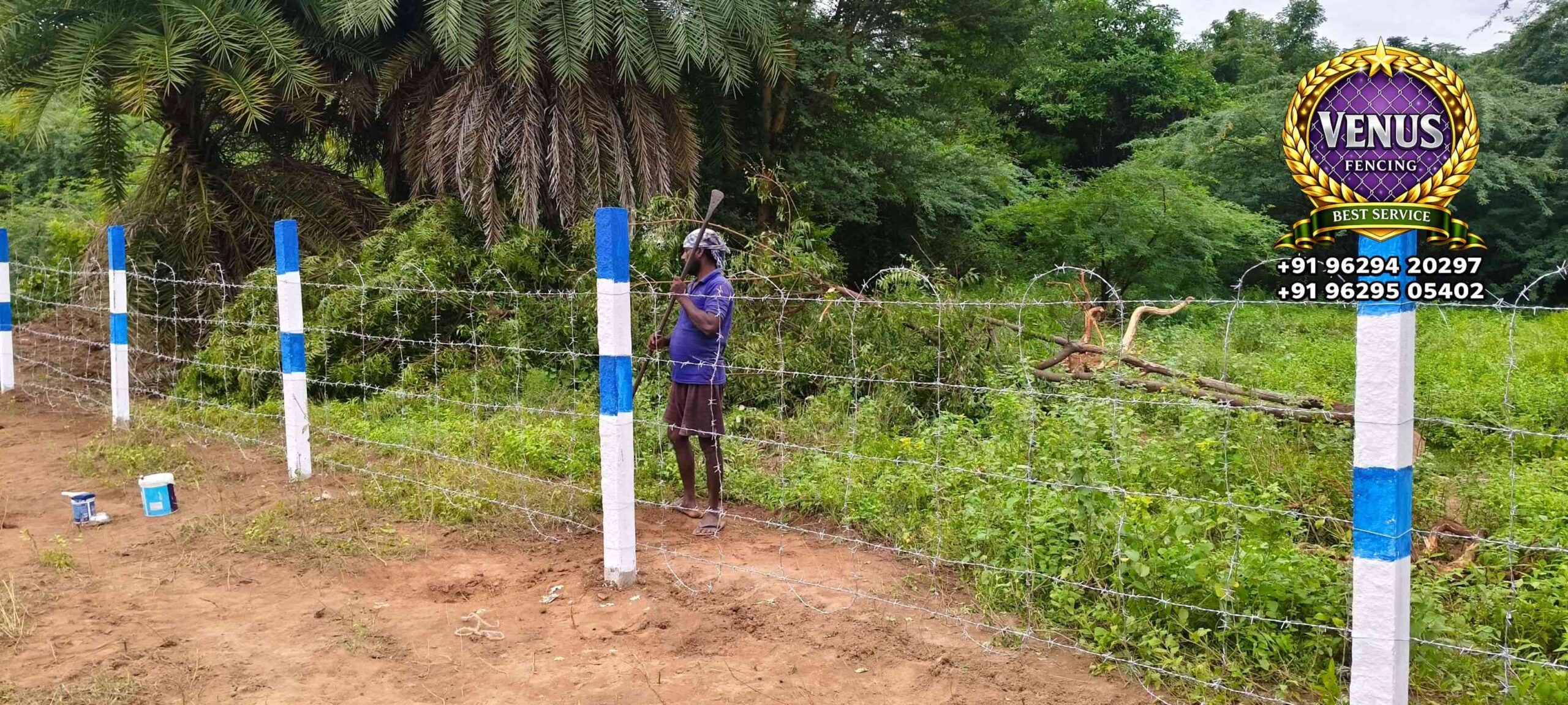 Barbed Wire Fencing Square Model